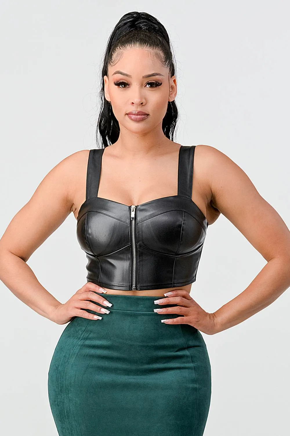 LUX FAUX LEATHER PU ZIPUP CROPPED TOP