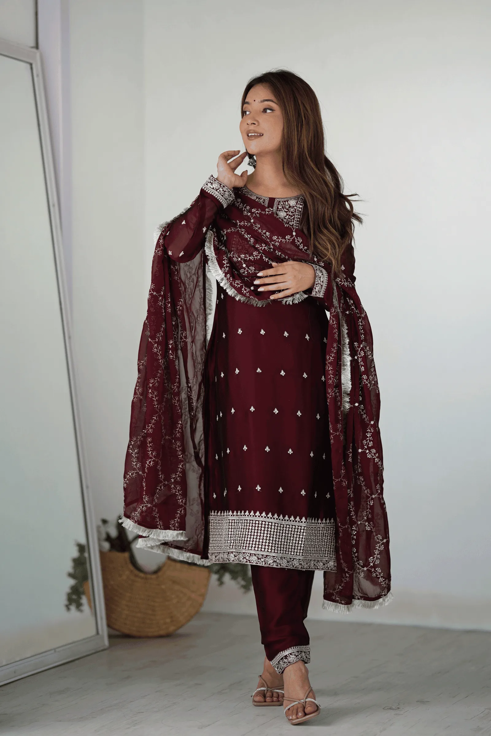 Sequins Embroidered Straight Suit Set