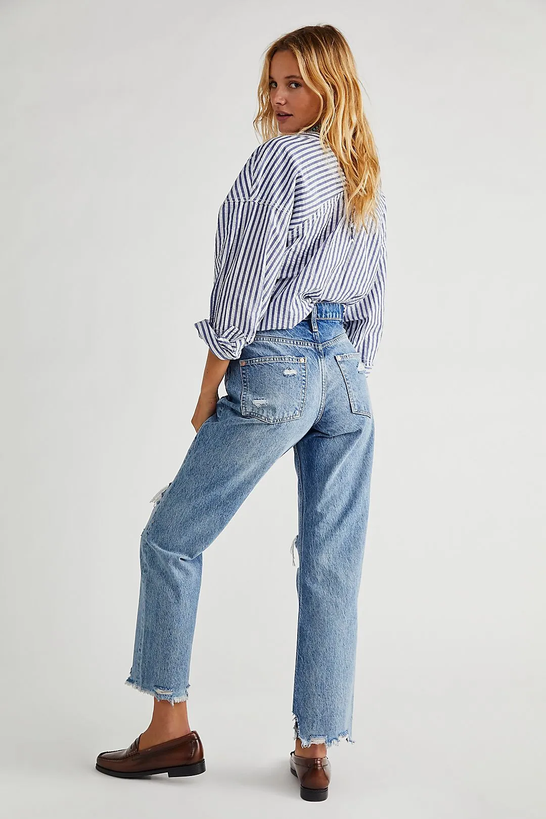 TAPERED BAGGY BOYFRIEND JEANS